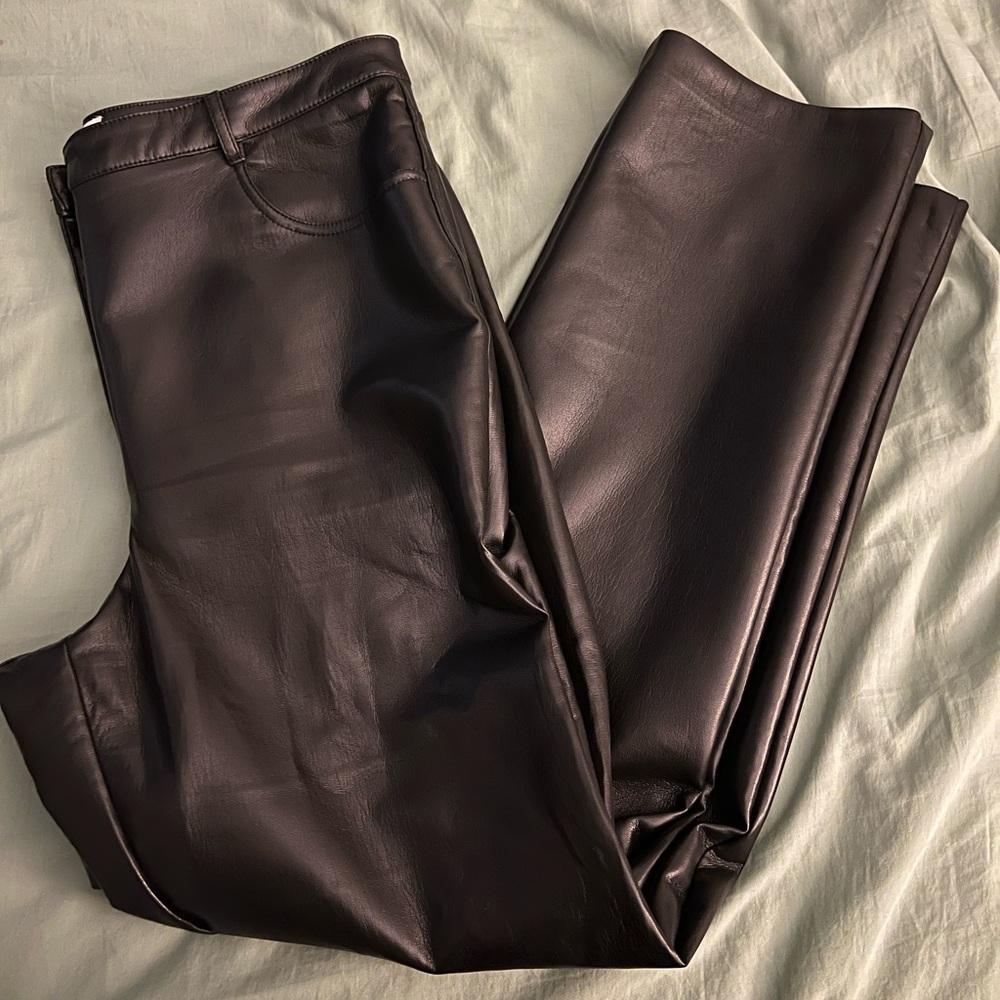 Aritzia - Wilfred Melina Leather Pants